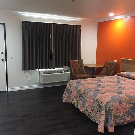 Welcome Inn & Suites أنهايم المظهر الخارجي الصورة