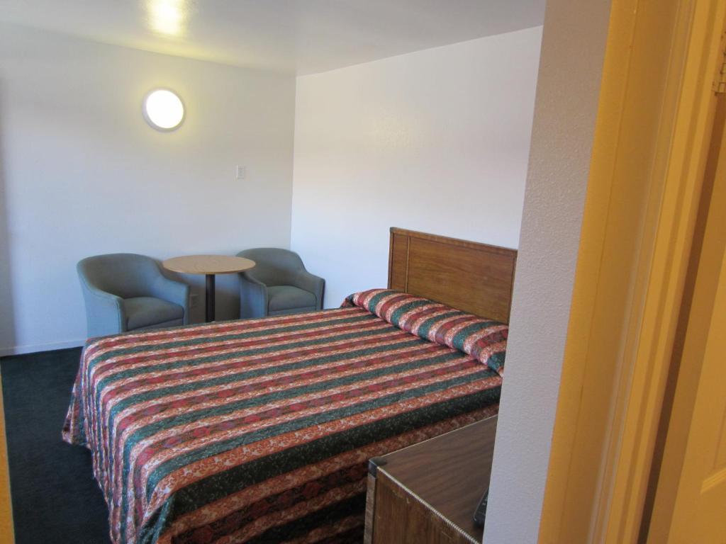 Welcome Inn & Suites أنهايم الغرفة الصورة