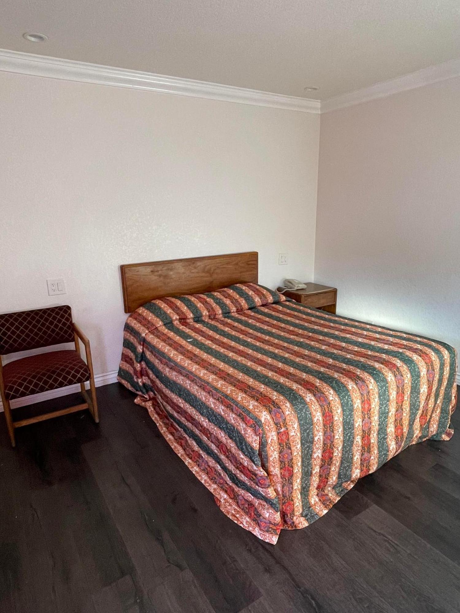 Welcome Inn & Suites أنهايم المظهر الخارجي الصورة