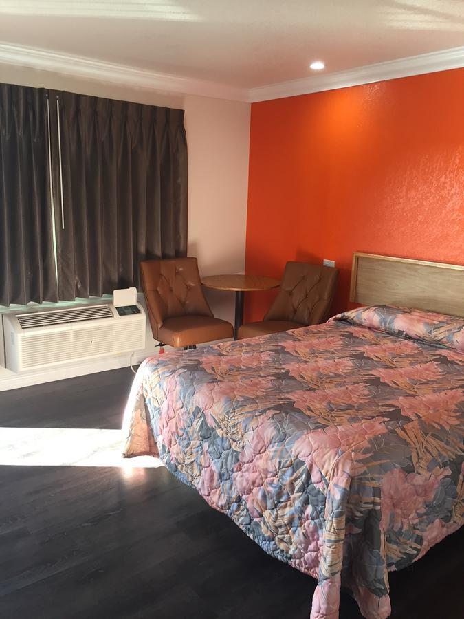 Welcome Inn & Suites أنهايم المظهر الخارجي الصورة