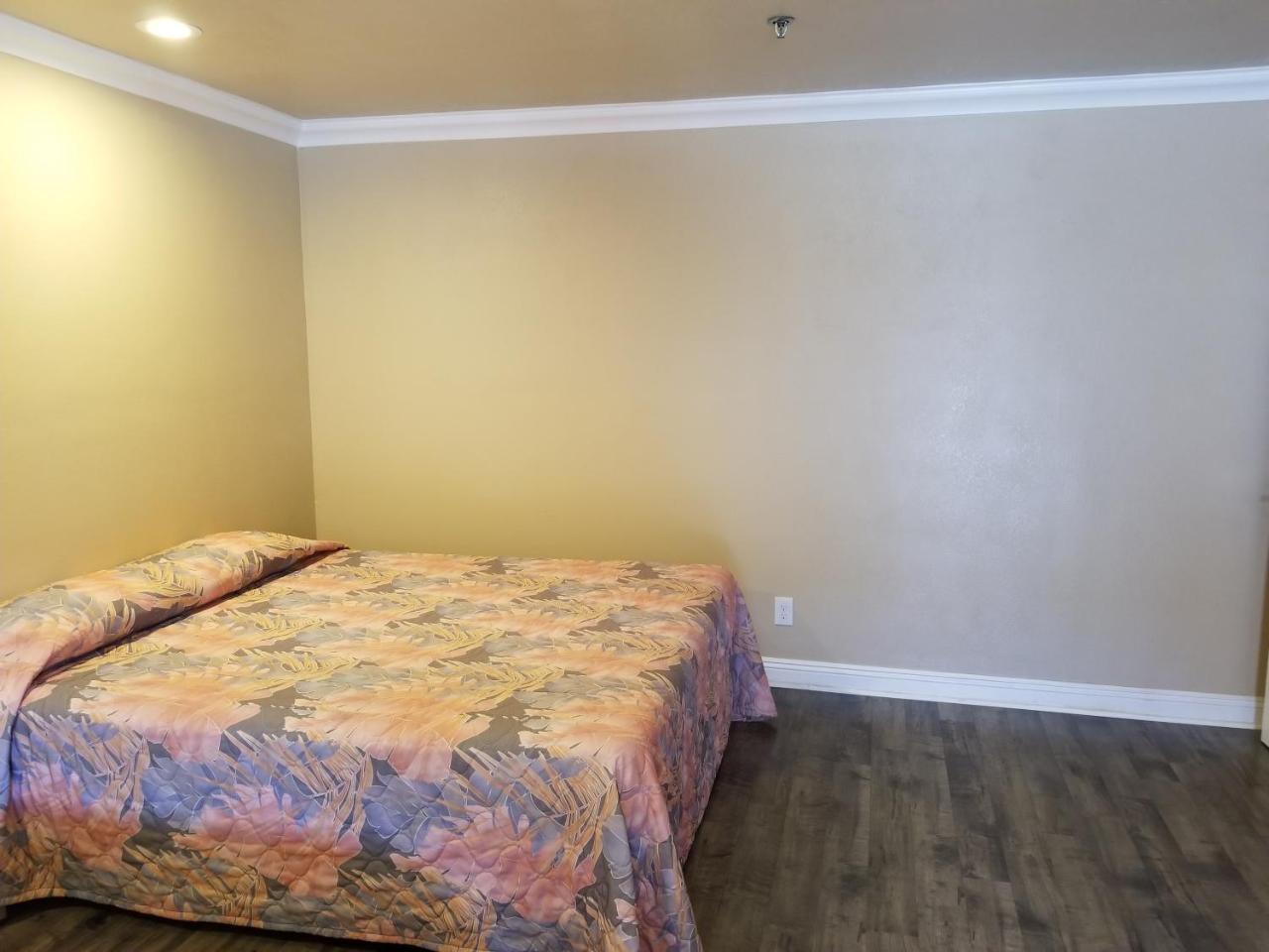Welcome Inn & Suites أنهايم المظهر الخارجي الصورة